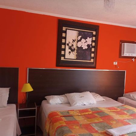 Asturias Praia Hotel Guaruja Bagian luar foto